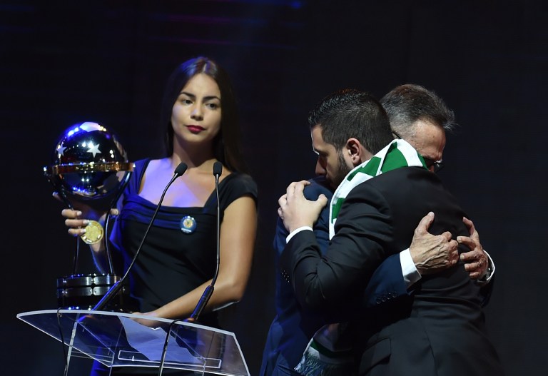 Equipos de la Copa Libertadores conocen su destino tras homenaje al Chapecoense