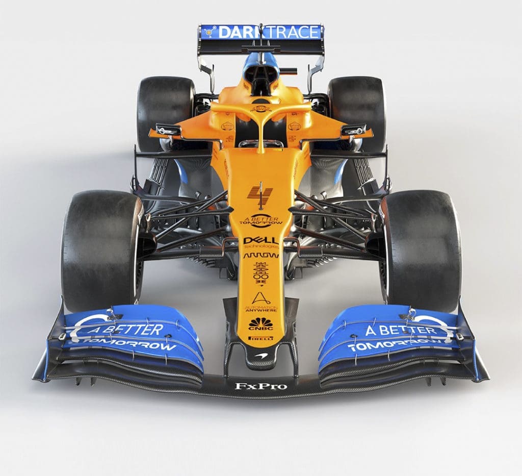 Más agresivo, recargado y perfilado. Así se presenta en sociedad el McLaren MCL-35, el prototipo con el que el fabricante británico tratará de afianzarse en la cuarta posición del mundial de constructores.