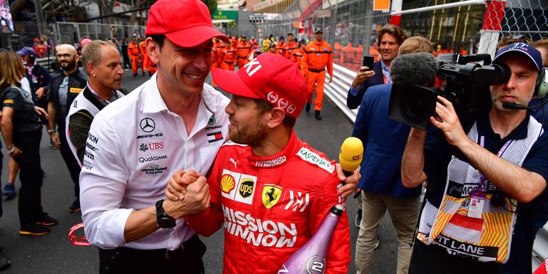 La dupla Hamilton - Vettel sería todo un espectáculo para la Fórmula 1 y la lucha entre ellos se llevaría todos los centros de atención.