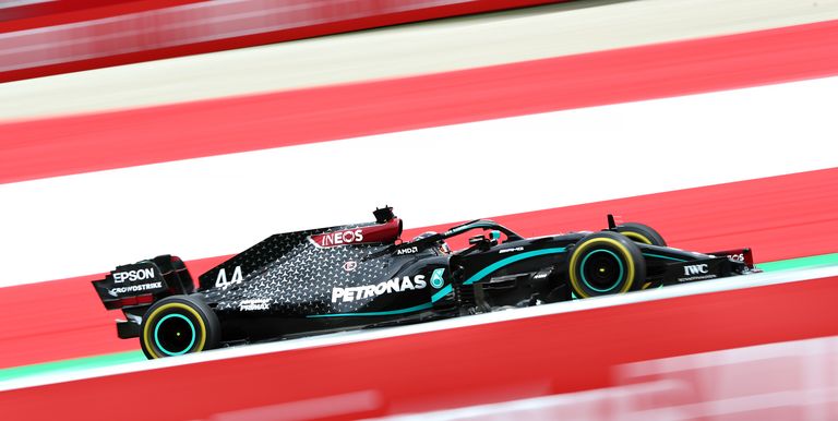 Lewis Hamilton se erige como favorito en Austria.