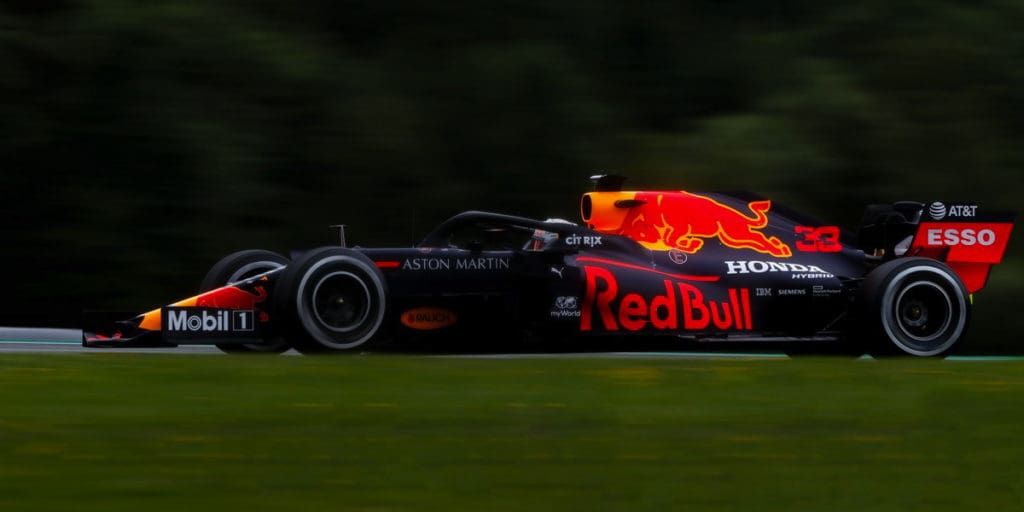 El RB16 tiene algunos problemas de aerodinámica, pero si hay un equipo que puede solucionar esto es Red Bull. Veremos.