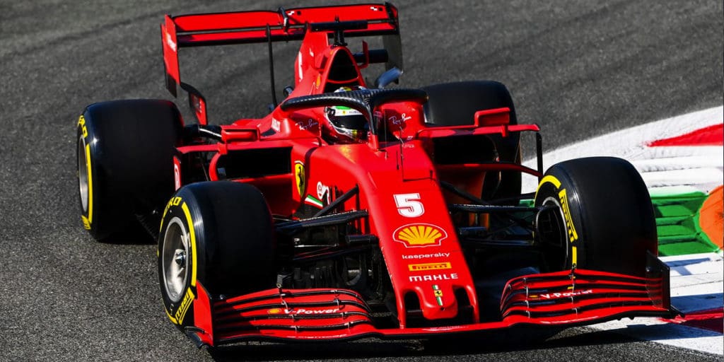 Sebastian Vettel, quien había sido 19° en la práctica inicial, logró avanzar al 12° puesto en este segundo ensayo a 1s5 de la punta, no sin protagonizar un trompo en la curva de Lesmo durante su simulacro de carrera.