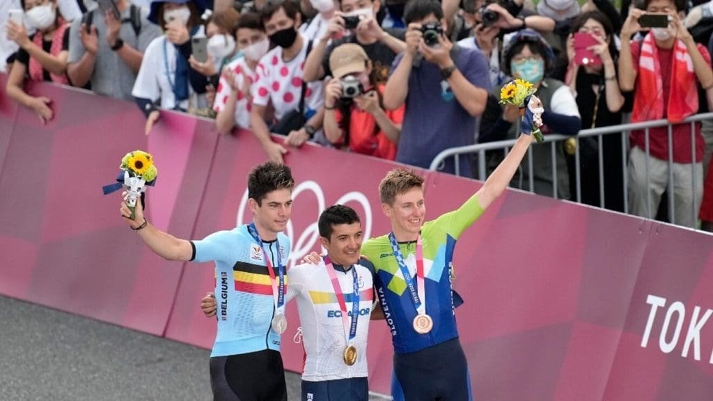 Richard Carapaz, una locomotora olímpica: se colgó el oro en Tokio 2020 1 16271233723030