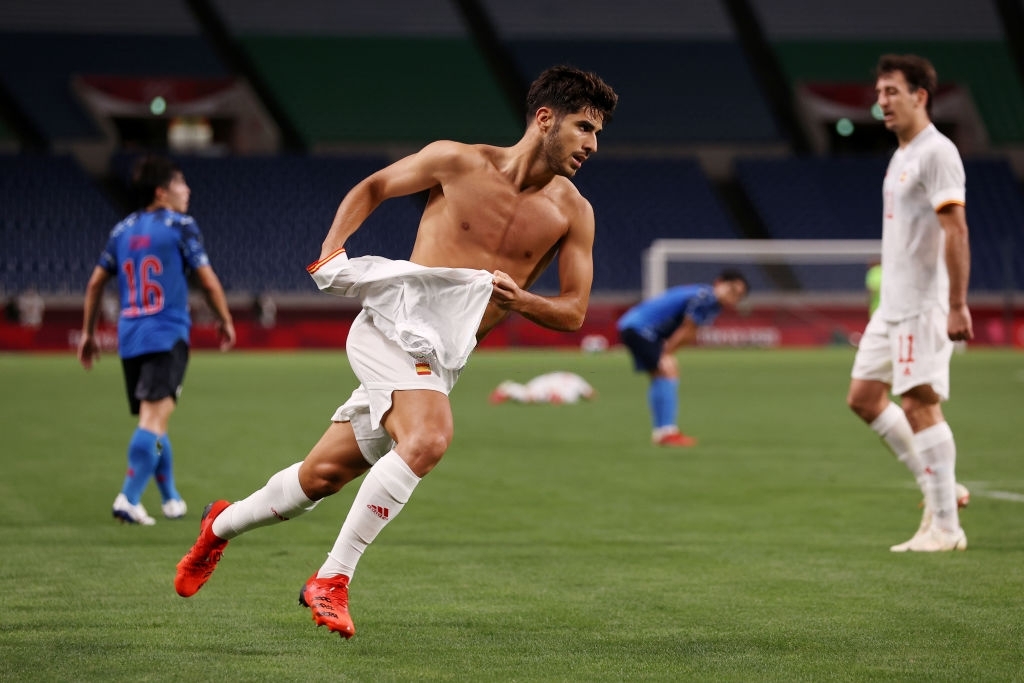 Marco Asensio festeja su golazo ante Japón que lleva a España a la final de Tokio 2020