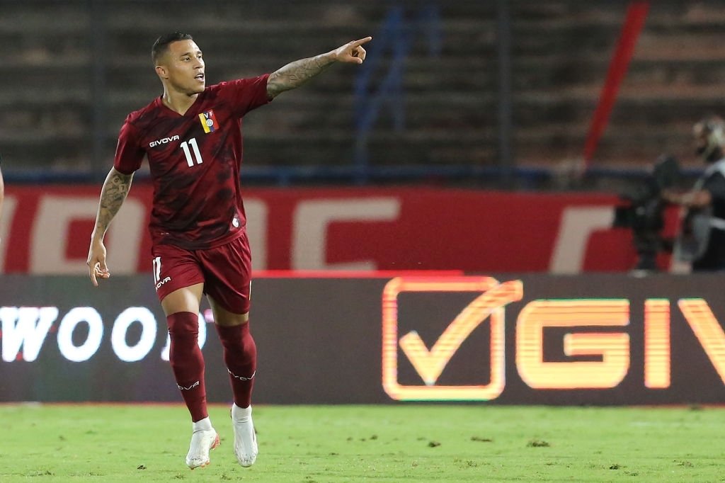 Darwin Machís marcó un gol y falló un penal para Venezuela