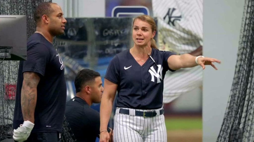 Rachel Balkovec, Yankees filial, practica de bateo.