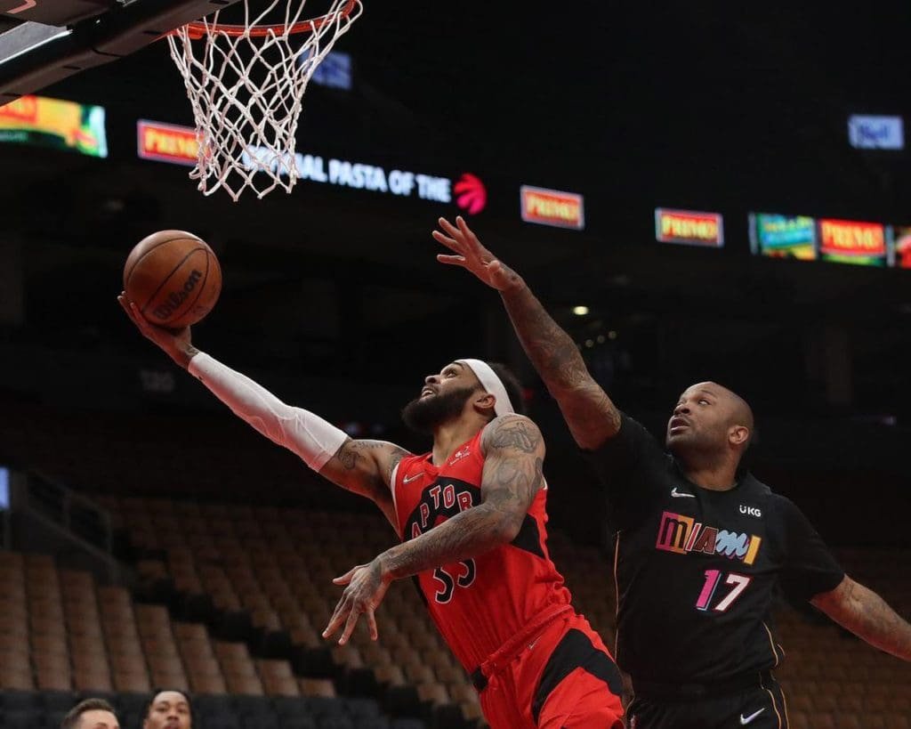 Los Raptors vuelven a ganarle a Miami y solidifican su estatus en el Este 5 Raptors