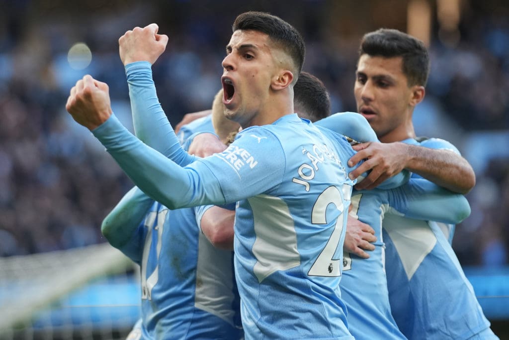 Manchester City es líder de la Premier League con 69 unidades