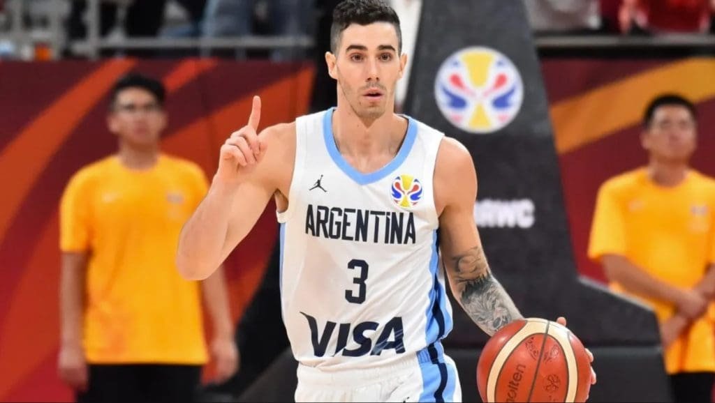 Luca Vildoza regresa a la NBA y jugará con los campeones Milwaukee Bucks 6 Luca Vildoza