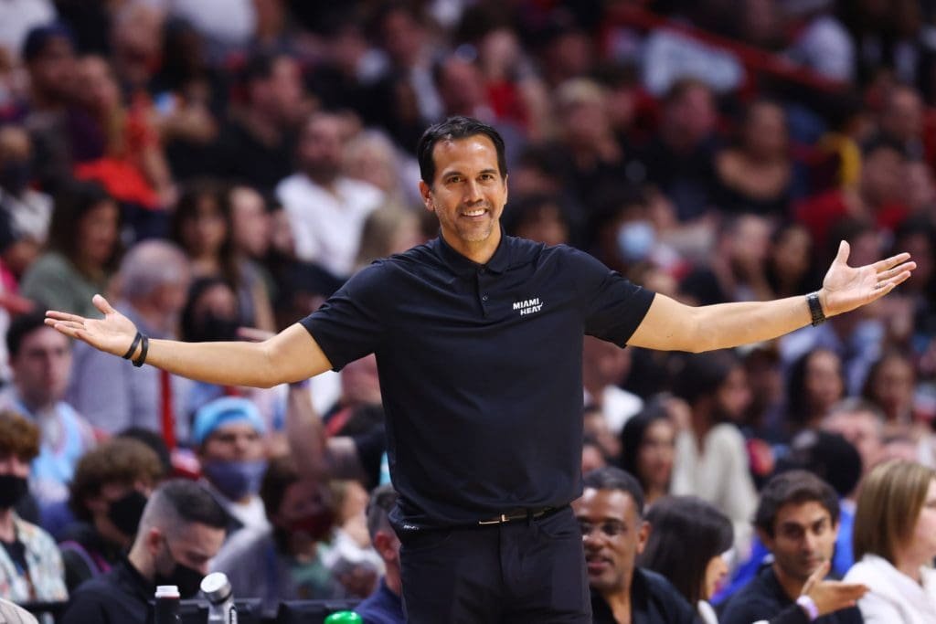 Miami aplastó a Philadelphia y se puso a un triunfo de la final de conferencia 3 Eric Spoelstra
