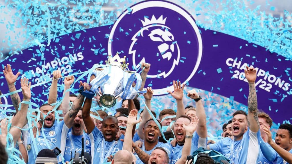 Manchester City reaccionó a tiempo para llevarse la Premier League 10 Manchester City ganó su cuarta Premier en cinco temporadas