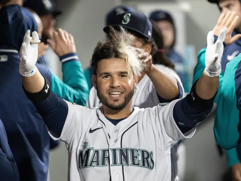 José Altuve sigue ascendiendo en la lista de jonroneros 1 05172022 Eugenio Suarez Mariners 150542