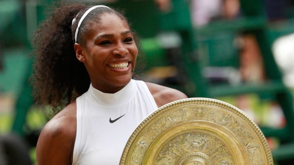 Serena Williams levanta su último trofeo de Wimbledon