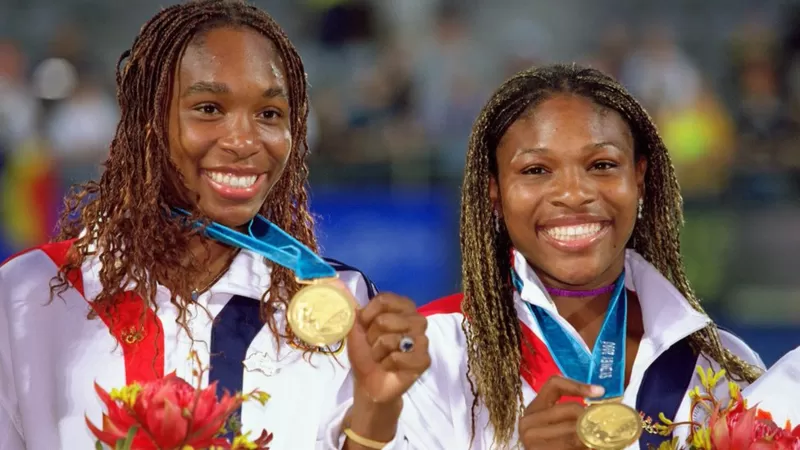 Las hermanas, Venus y Serena Williams ganan oro olímpico en Sídney