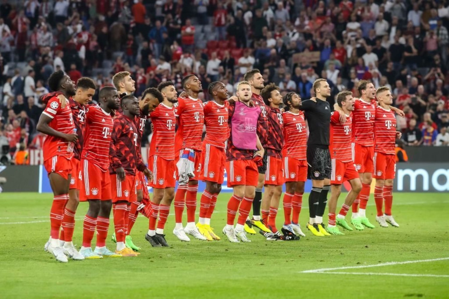 Bayern Munich festeja su triunfo sobre Barcelona en Champions League
