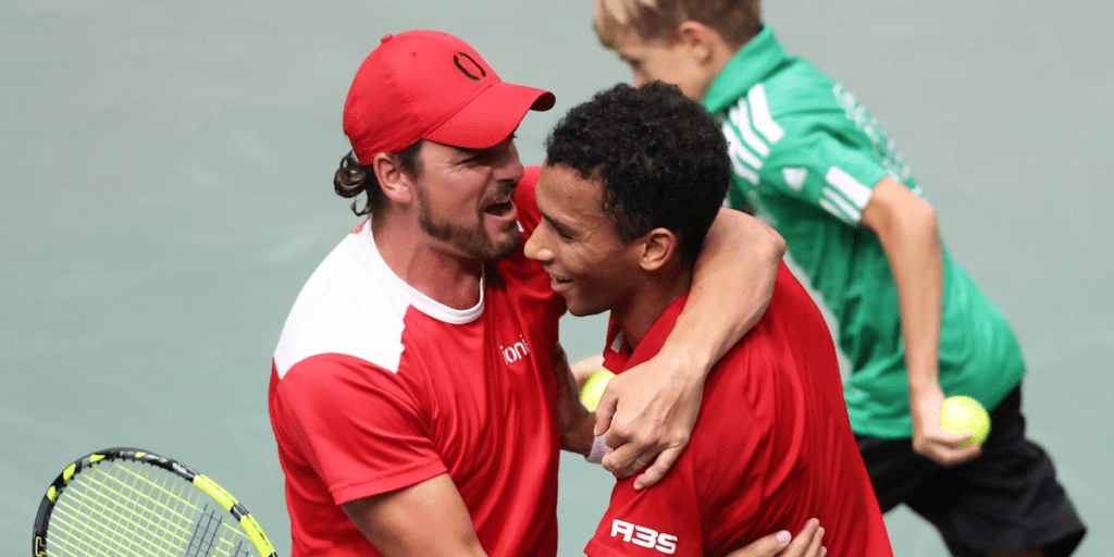 Canada completa la remontada sobre Espana en el dobles