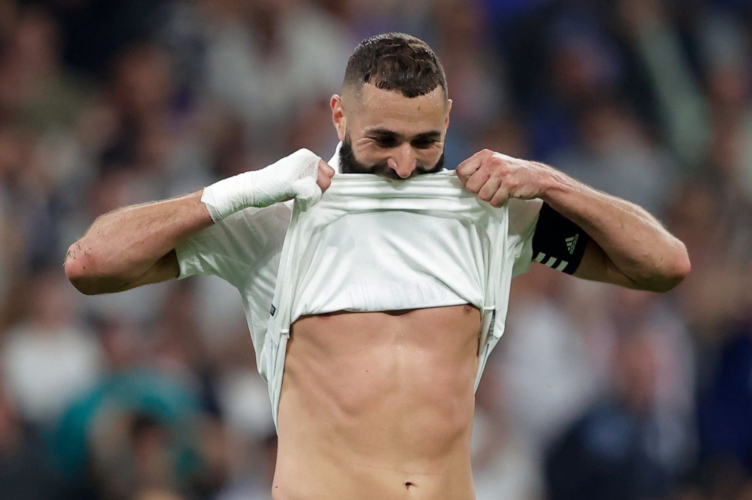 Karim Benzema tras fallar su penal en el Real Madrid 1-1 Osasuna