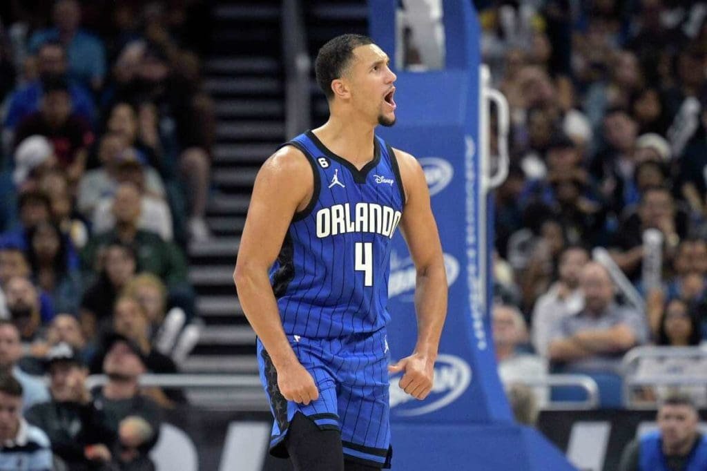 El Orlando Magic con un Jalen Suggs inspirado, se impone 130-129 sobre Golden State 1 1200x0
