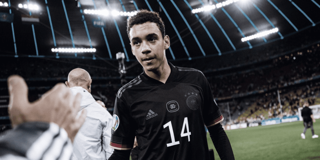 Qatar 2022: Los 10 mejores jugadores jovenes que estarán en el Mundial 4 Jamal Musiala Qatar 2022 jovenes promesas