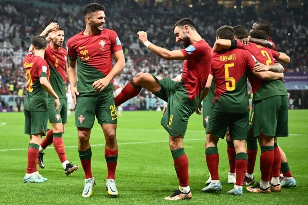 topshot fbl wc 2022 match56 por sui