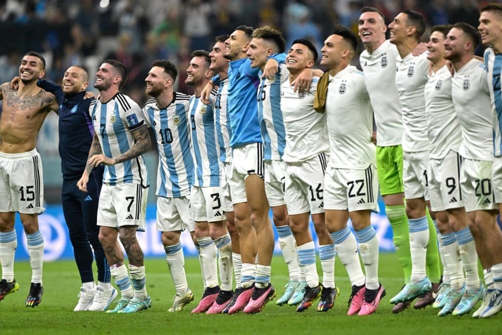 topshot fbl wc 2022 match61 arg cro 1 1