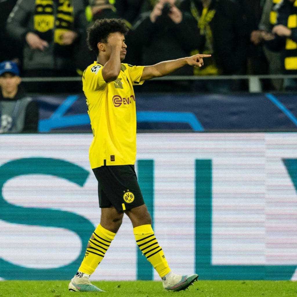 Karim Adeyemi anotó el gol del triunfo del Borussia Dortmund.