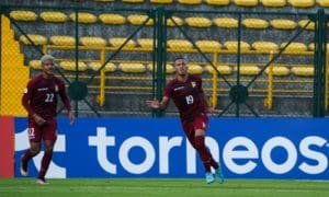 Brayan Alcócer marcó su cuarto gol del Sudamericano, todos de penal.