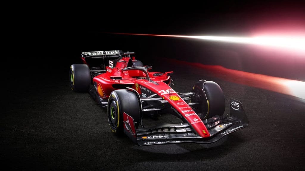 Ferrari reveló el SF-23, al mejor estilo de Fórmula 1 2 FERRARI SF23