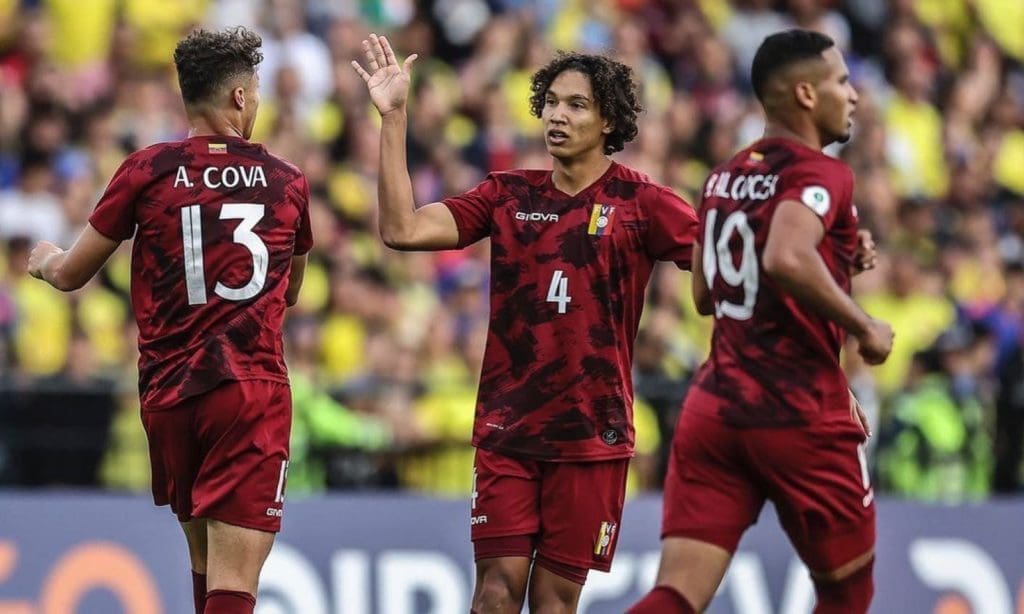 Venezuela cayó 2-1 ante Colombia y se quedó sin el cupo al Mundial de Indonesia.