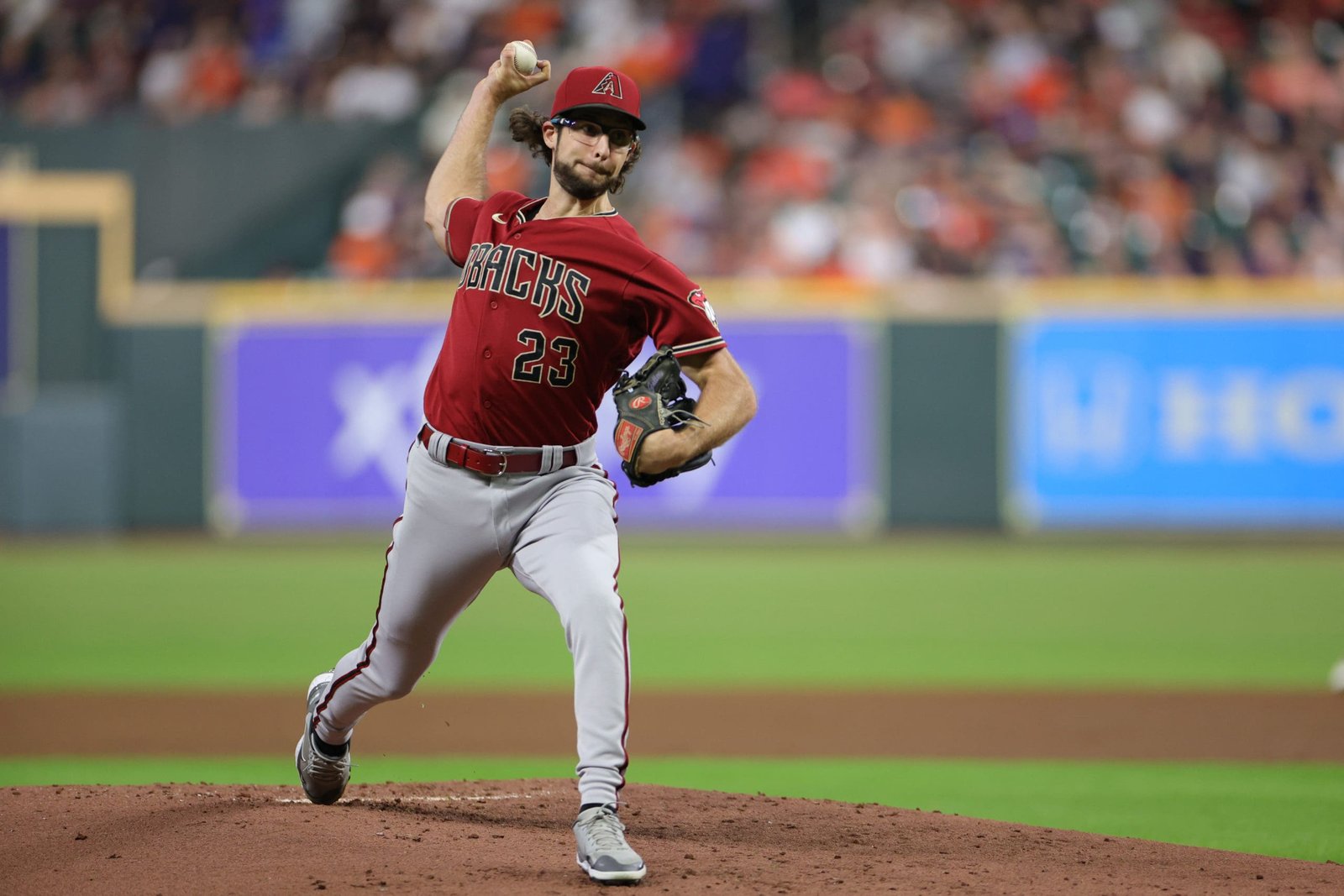 MLB: Seis Agentes Libres de "bajo perfil" que pueden sorprender en 2026 5 arizona diamondbacks v houston astros scaled