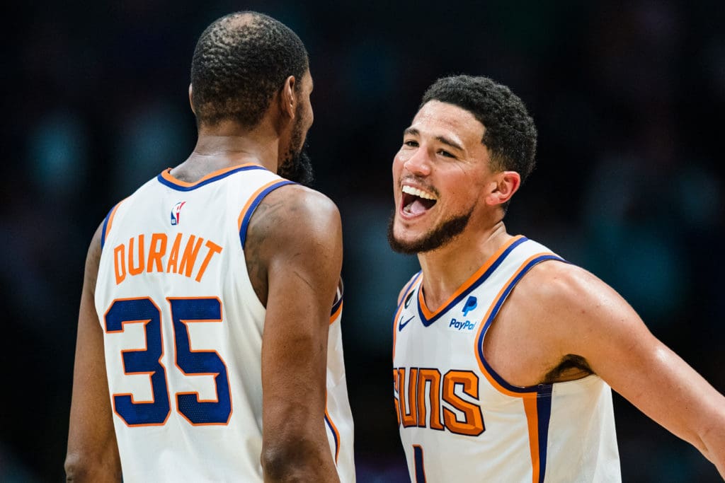 Kevin Durant y Devin Booker