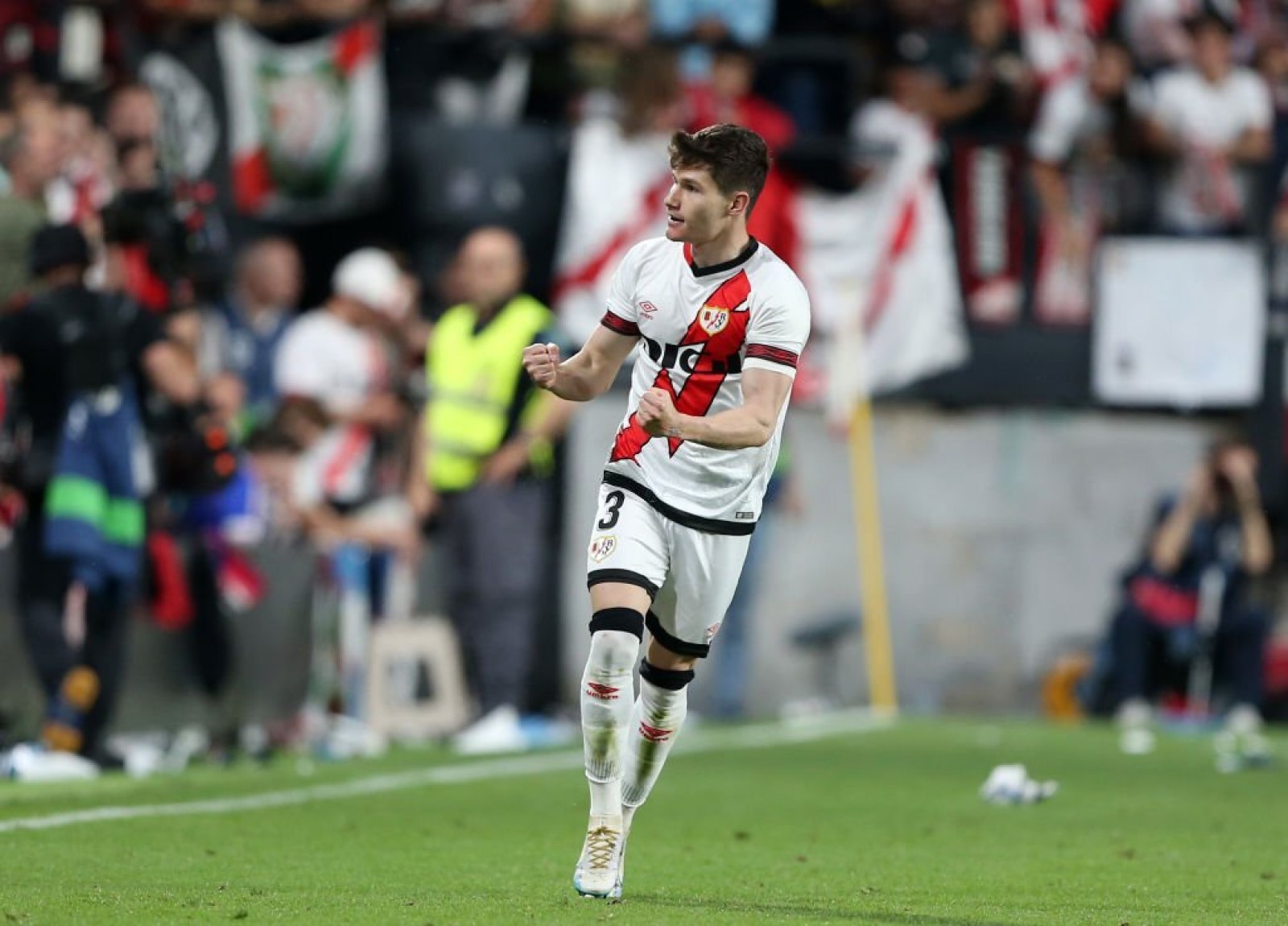 Fran García celebra su gol contra Barcelona. 