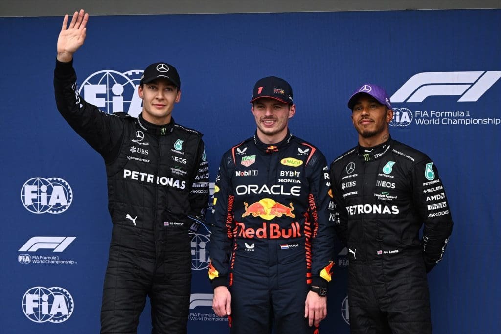 Verstappen se luce con su crono y se queda con la pole en Australia 1 Pole