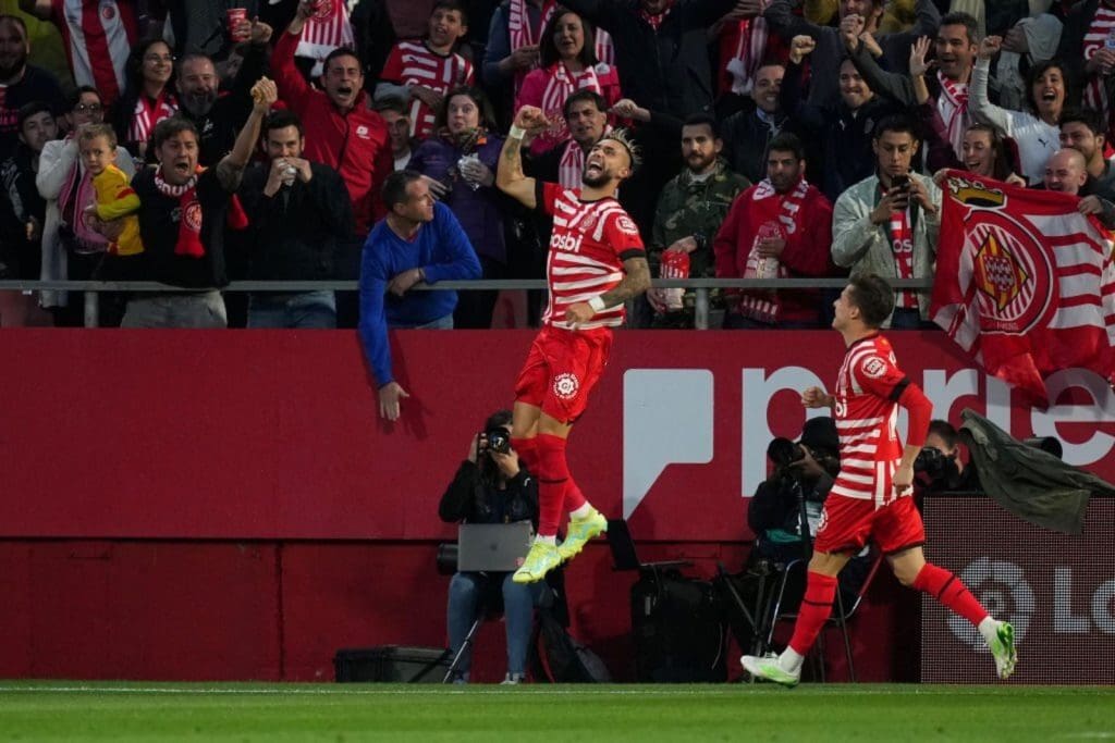 Valentín "Taty" Castellanos marcó 4 goles al Real Madrid.