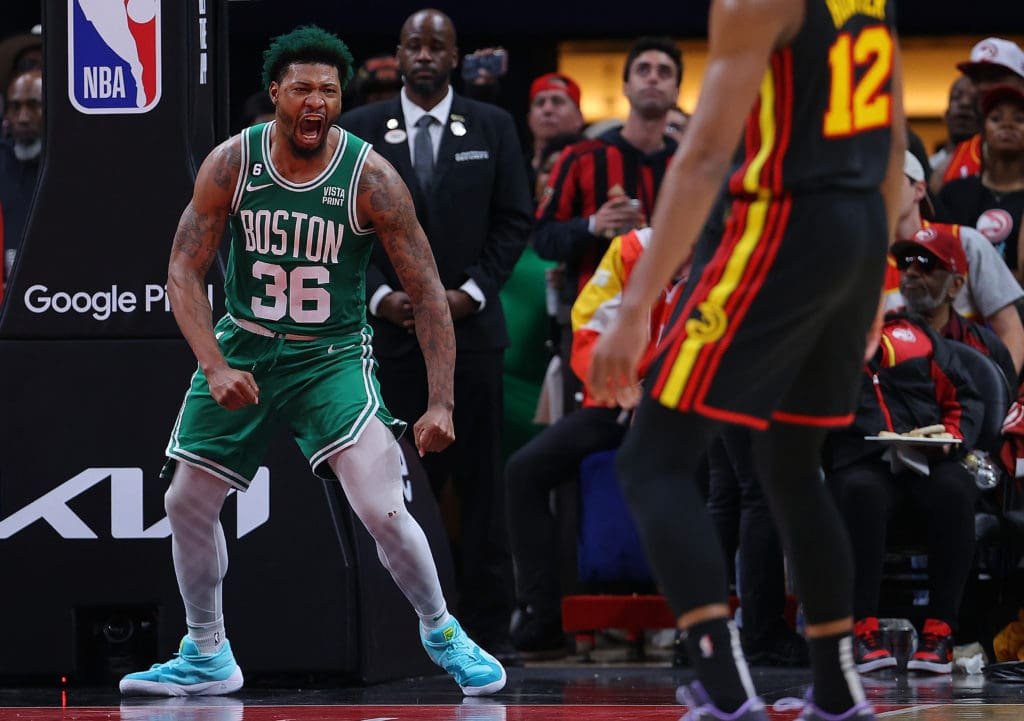 Los Boston Celtics aumentan la ventaja y quedan a una victoria de clasificar a semifinales 2 boston celtics v atlanta hawks game four 3