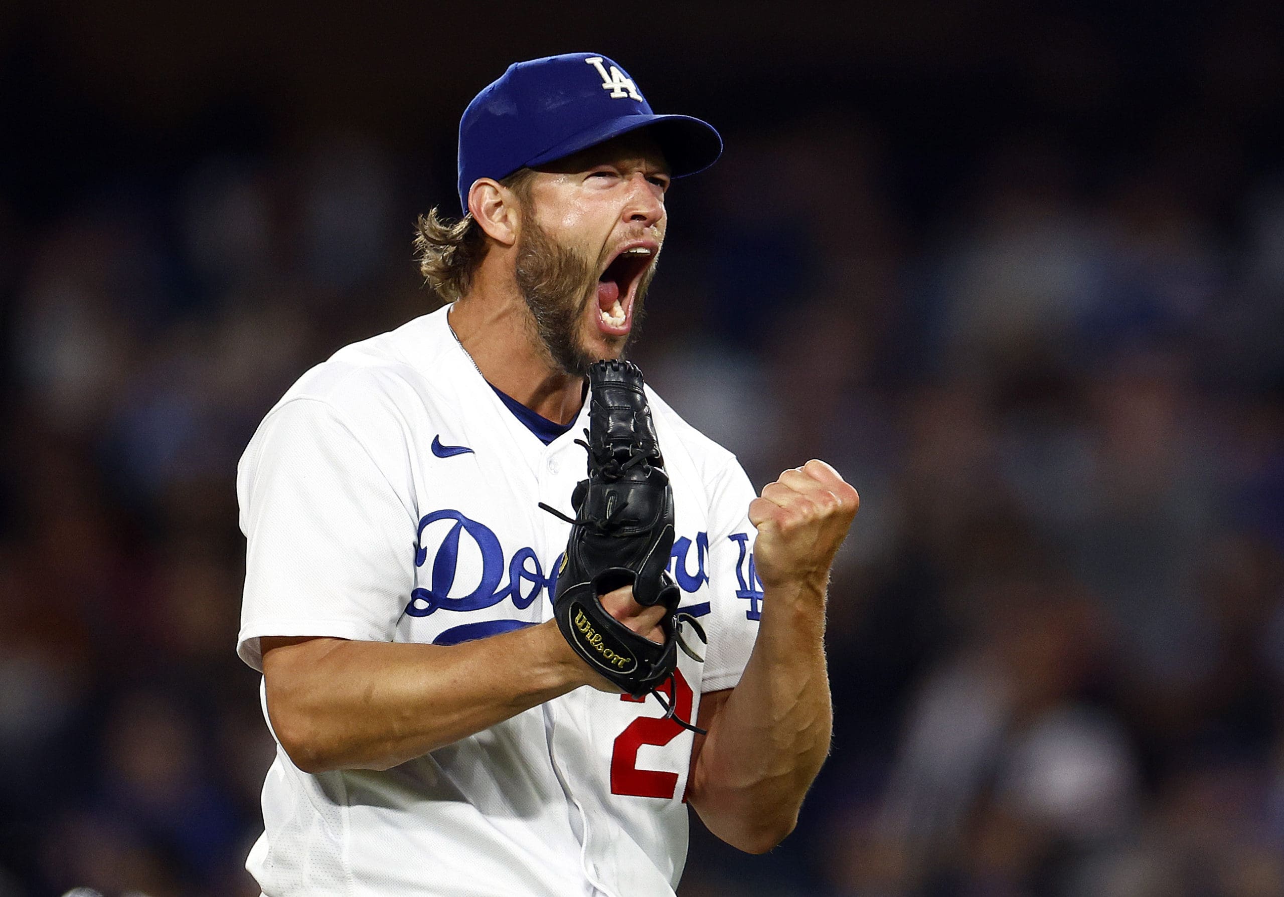 Clayton Kershaw hizo historia con los Dodgers llegando a 200 victorias