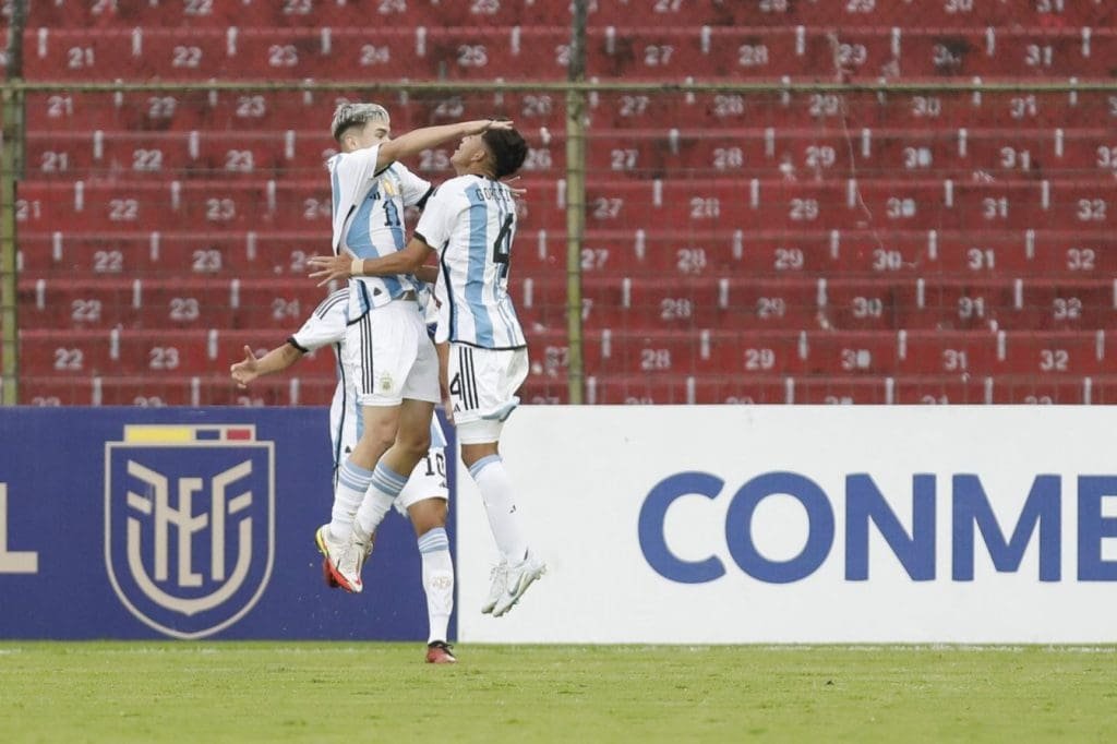 Argentina está cada vez más cerca del Mundial sub 17. Foto: Conmebol.