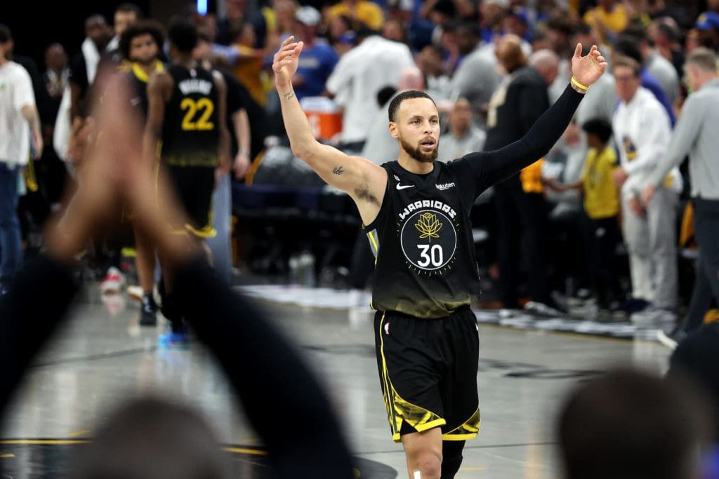 sacramento kings v golden state warriors game three 1