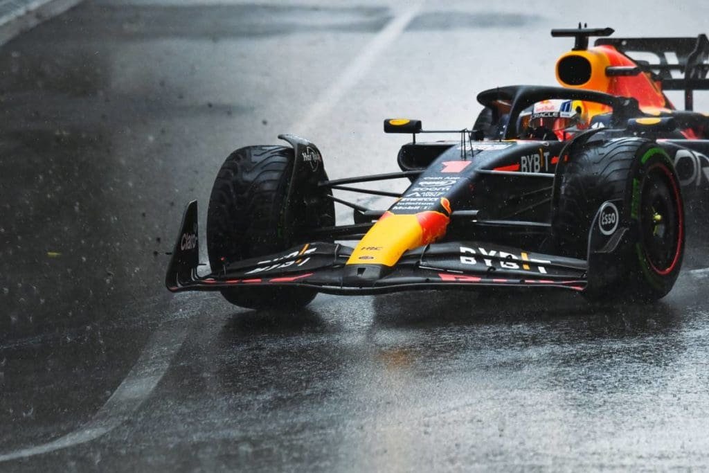 Max Verstappen, "salvado" por el muro en Mónaco 7 Verstappen