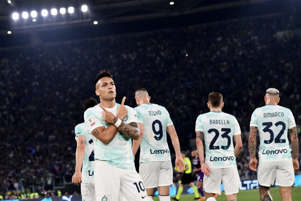 Inter se queda con la Copa Italia gracias a un implacable Lautaro Martínez 9 Lautaro Martínez anotó doblete ante la Fiorentina