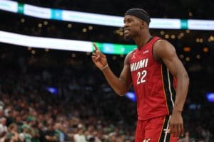 Jimmy Butler y el Heat tienen ventaja de 2-0 ante Celtics