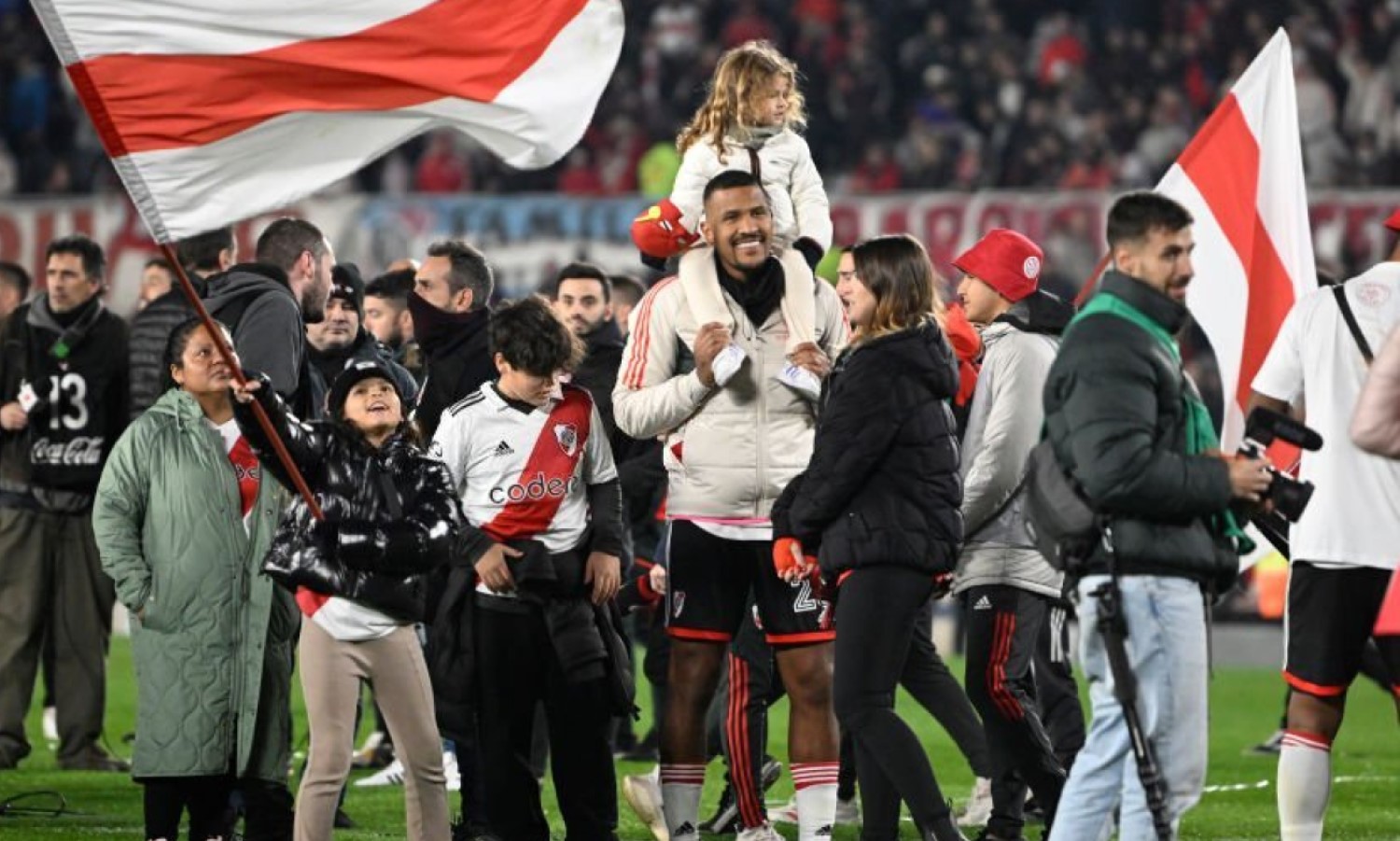 Salomón Rondón durante los festejos con River Plate.