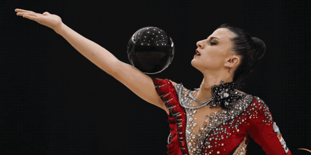 Entrevista a Celeste D'Arcangelo desde el Mundial: El presente y futuro de la rítmica argentina 3 Celeste DArcangelo desde el mundial de Gimnasia Ritmica Me encendi en este tapiz