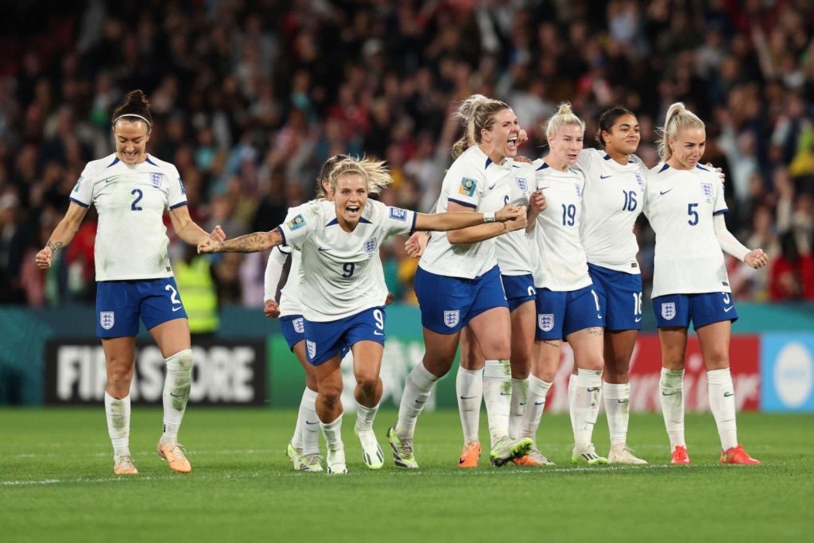 Inglaterra avanzó a cuartos de final del Mundial de Australia y Nueva Zelanda.