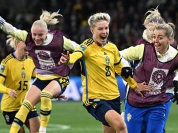 Suecia elimina a Estados Unidos y se verá contra Japón en los cuartos de final
