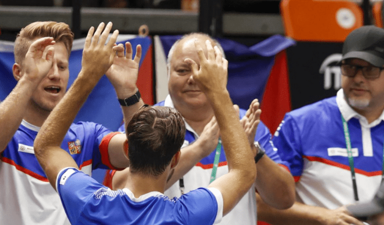 Copa Davis: España se derrumba ante República Checa en el debut
