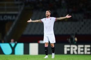 Sergio Ramos no tuvo un reencuentro feliz con Barcelona.