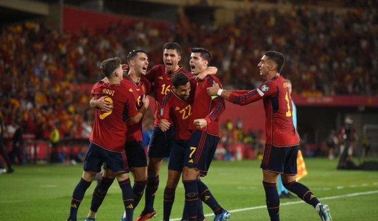 España triunfa ante Escocia en un partido clave de clasificación a la Euro 2024