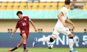 David Martínez y su golazo para el triunfo de Venezuela.