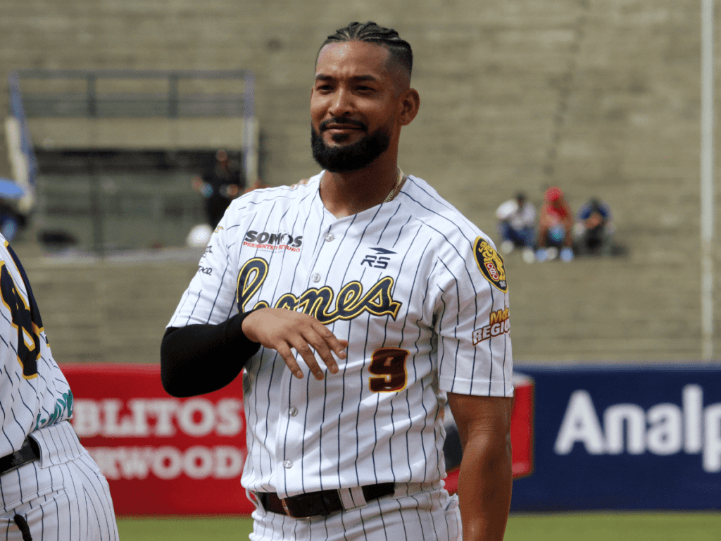 LVBP: ¡Encendido! Mira la cantidad de partidos consecutivos que tiene José Rondón conectando jonrón (+Video) 3 LVBP: ¡Encendido! Mira la cantidad de partidos consecutivos que tiene José Rondón conectando jonrón (+Video)